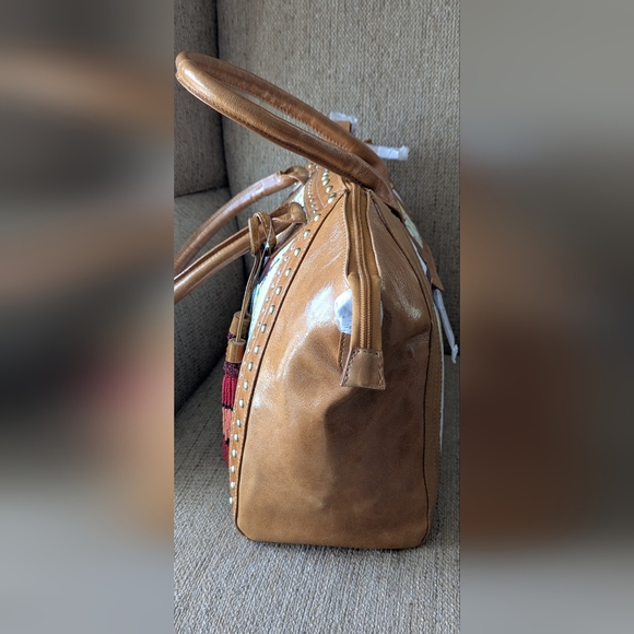 Sharif Artistic Expressions Tan and White Women's Bag, NWT - Picture 3 of 9